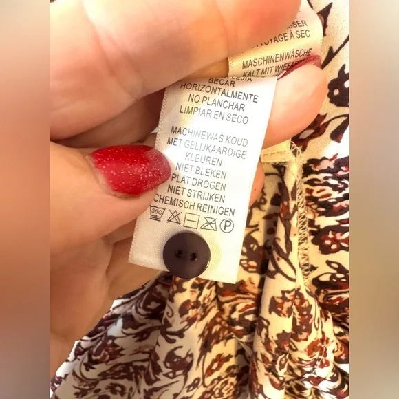 #FALL2025🍁 Adrianna Papell Pretty PRINT BLOUSE   LARGE   #2 - Picture 5 of 7